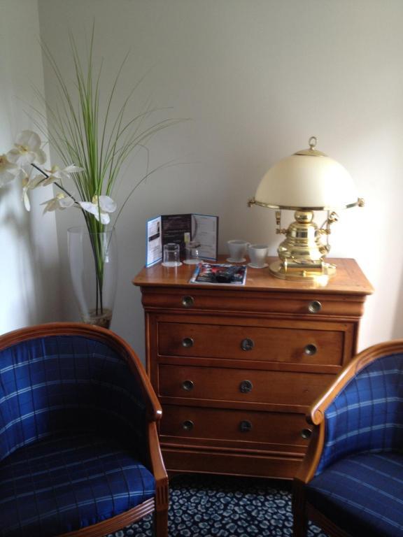 Le Querrien Hotel Cancale Room photo